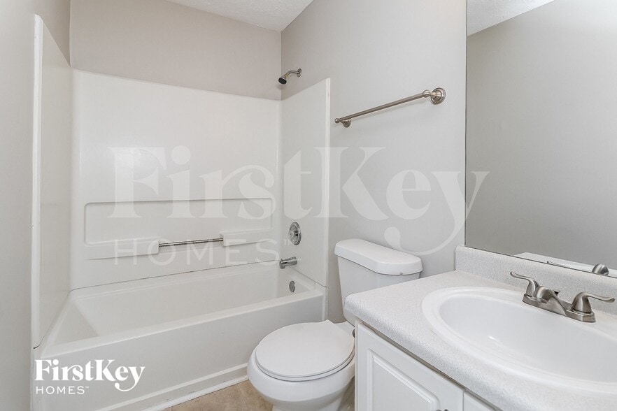 Building Photo - 5629 Norman Dr