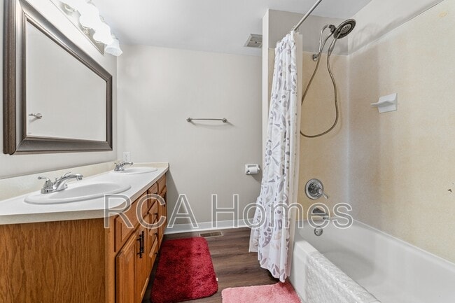 Building Photo - 3314 Vincz Dr