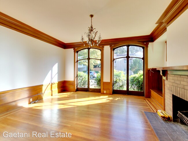 Building Photo - 4 br, 2 bath House - 107 Granville Way (12...