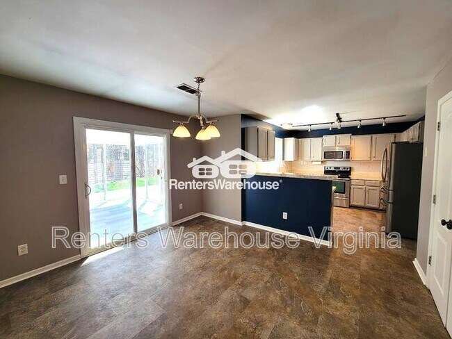 Building Photo - 2135 Sunset Maple Ln