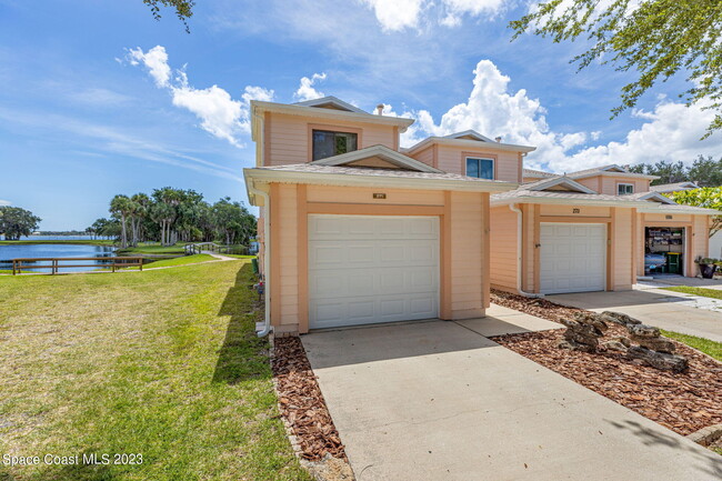 Building Photo - 271 Forecast Ln