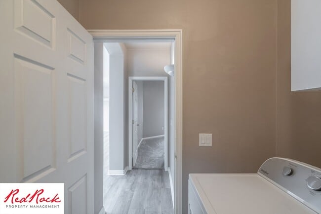 Building Photo - 2 Bedroom Townhome in Coral Canyon with Resort Amenities