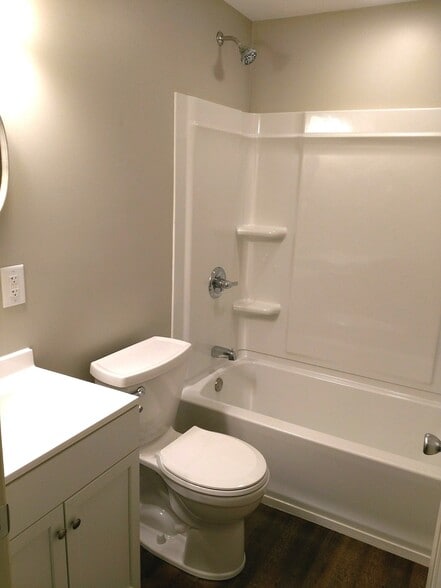 Building Photo - 317 Gilman Ave