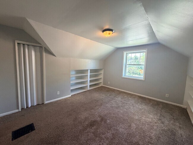 Building Photo - 2619 N Brady St