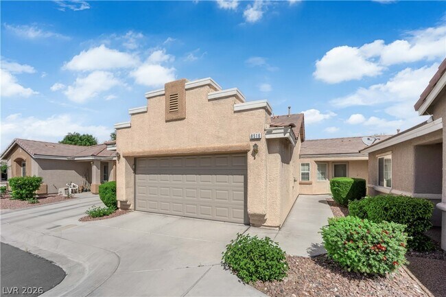 Building Photo - 8516 Little Fox St