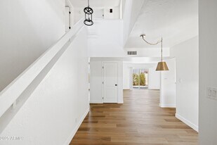 Building Photo - 2014 N 51st Way