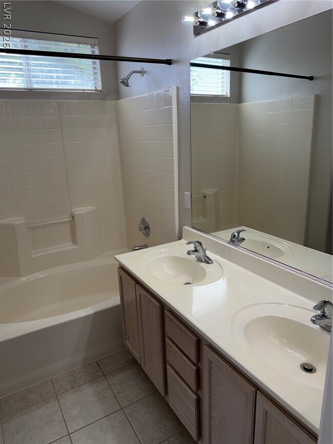 Building Photo - 8056 Sweet Clover Ct