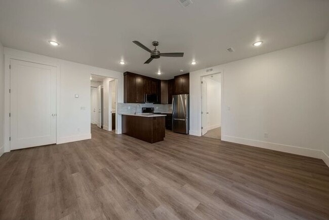 Building Photo - SPECTACULAR VIEWS, MIL APT, BRAND NEW MOUN...