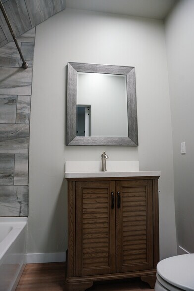 Building Photo - 128 Saddle Loop