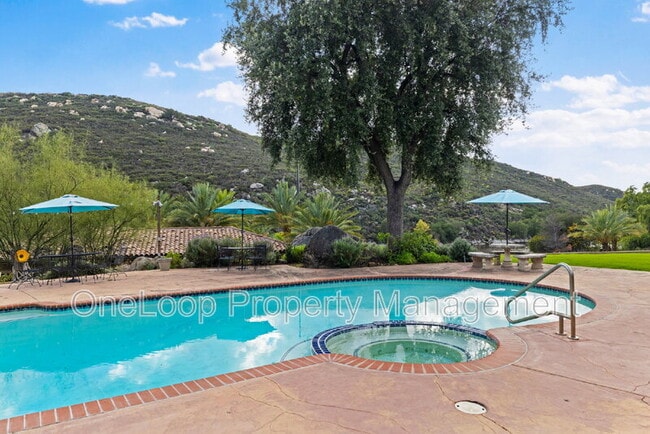 Building Photo - 4085 Via Palo Verde Lago