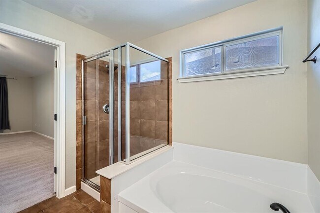 Building Photo - 170 Wildhorse Creek