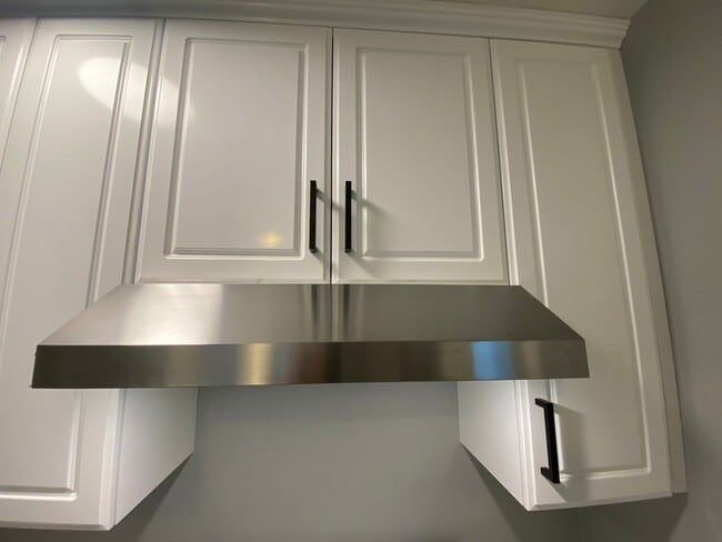 Building Photo - Follow the yellow brick to this Remodeled 2 BD 1 BA House in NE Bakersfield