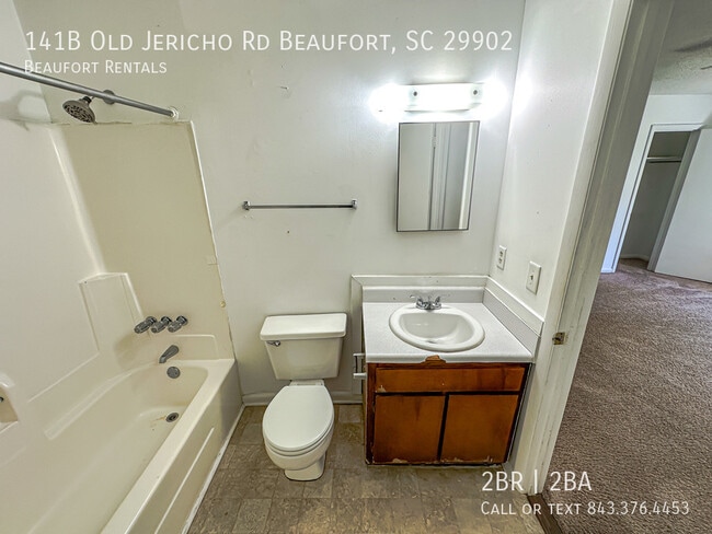 Building Photo - 141B Old Jericho Rd Beaufort, SC 29902-