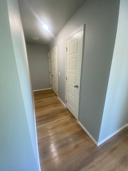 Building Photo - 205 S Fairland Ave