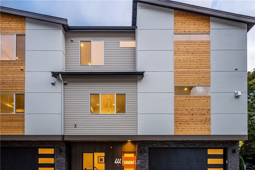 Outside - 18144 73rd Ave NE