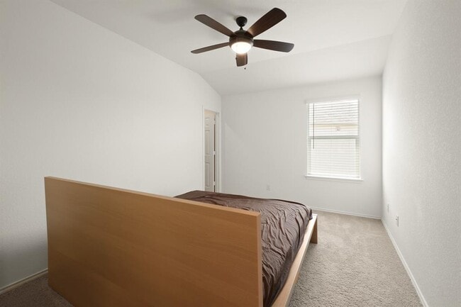 Building Photo - 538 Thunder Valley Trl