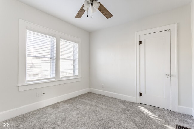 Building Photo - 1235 Tecumseh St