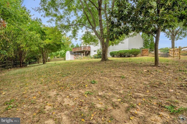 Building Photo - 2800 Pulpit Hill Ct