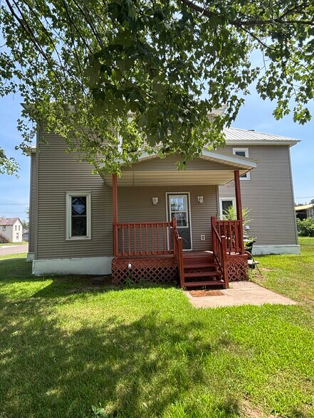 Building Photo - 303 Cobban St