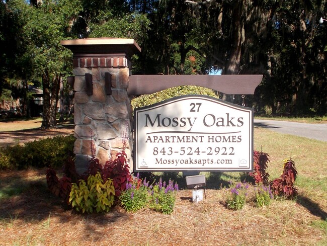 Building Photo - Mossy Oaks Village