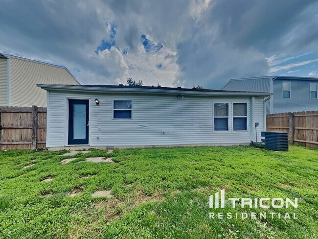 Building Photo - 13336 N Brick Chapel Dr