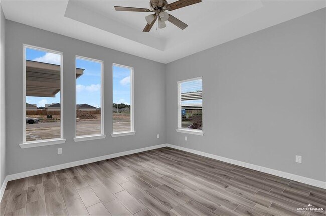 Building Photo - 9 San Vicente