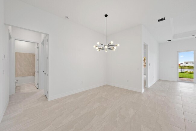 Building Photo - 10494 Northbrook Cir