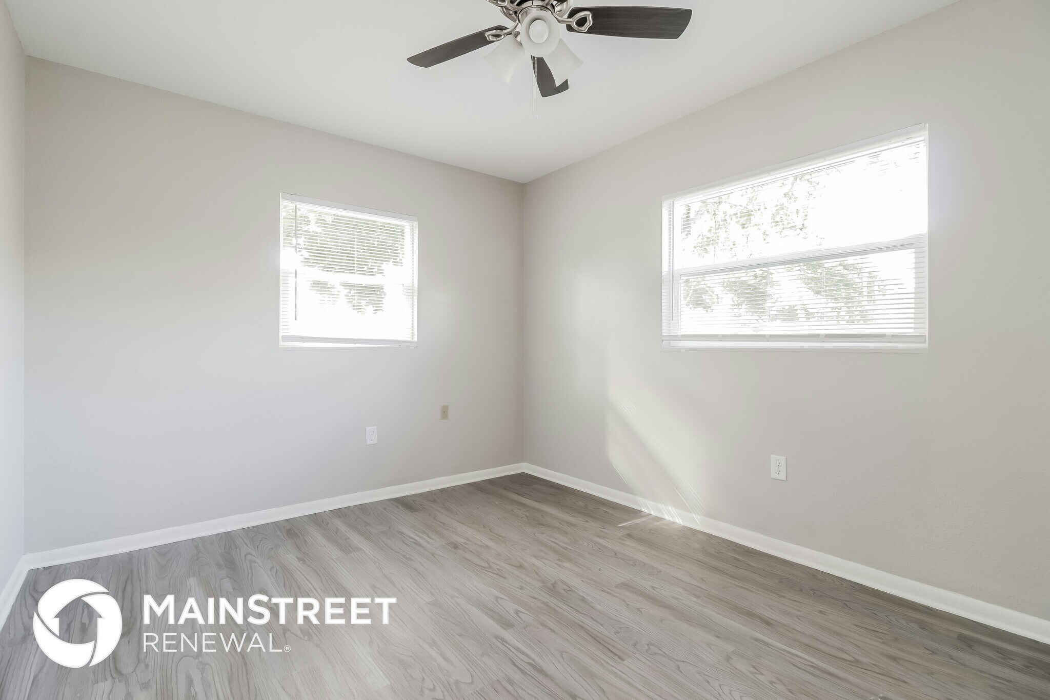 Building Photo - 2906 Paine Ln