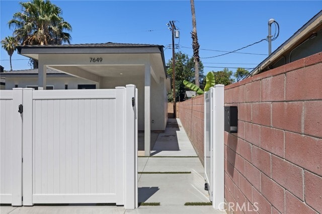 Building Photo - 7649 Melvin Ave