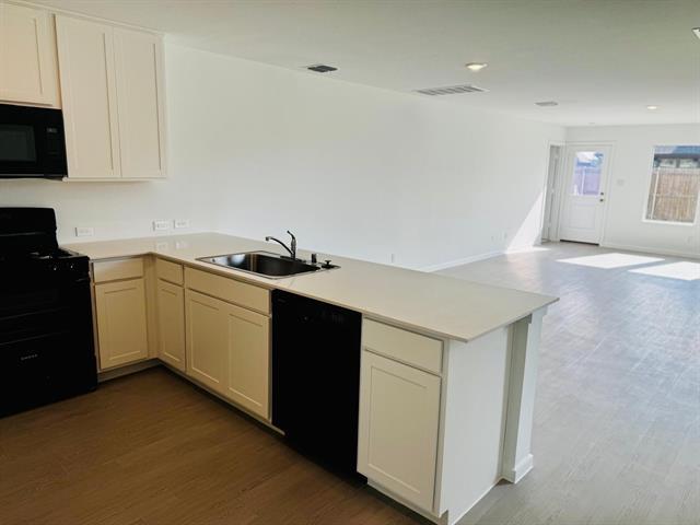 Building Photo - 1123 Barbary Flds St