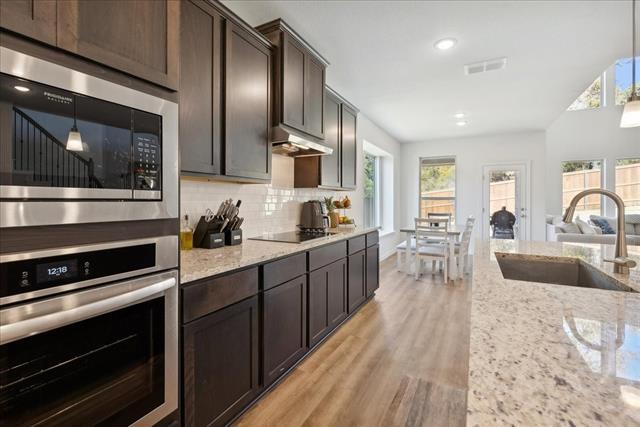 Building Photo - 7045 Pecan Gln Pl