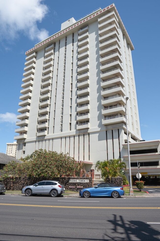 Building Photo - 796 Isenberg St