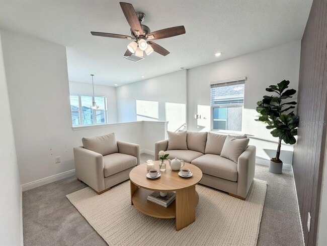 Building Photo - 2104 Axel St