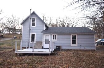 Building Photo - Beautiful Three Bedroom!