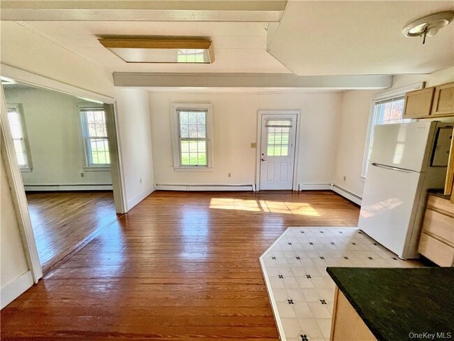 Building Photo - 17 Ribbecke Hill Rd