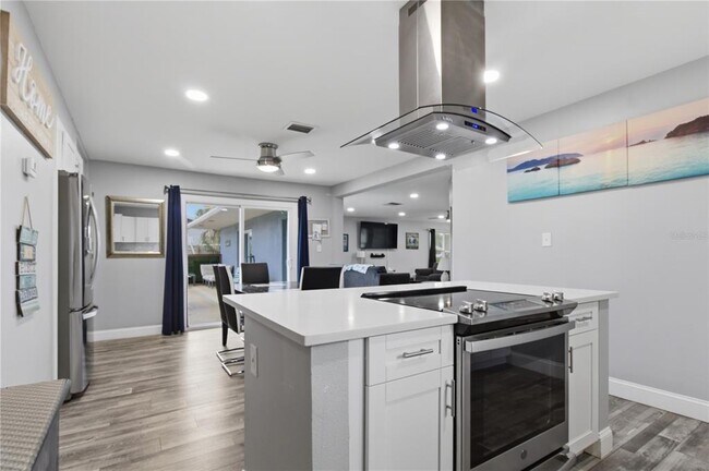 Building Photo - 709 Highland Ave