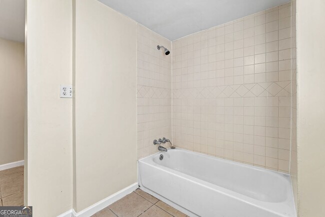Building Photo - 4772 Wildginger Run