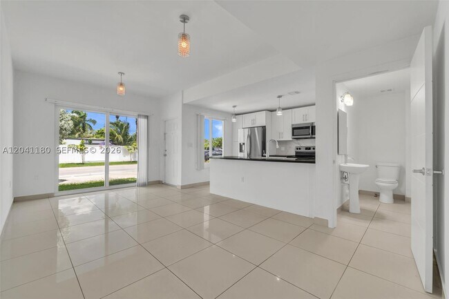 Building Photo - 25871 SW 139th Path