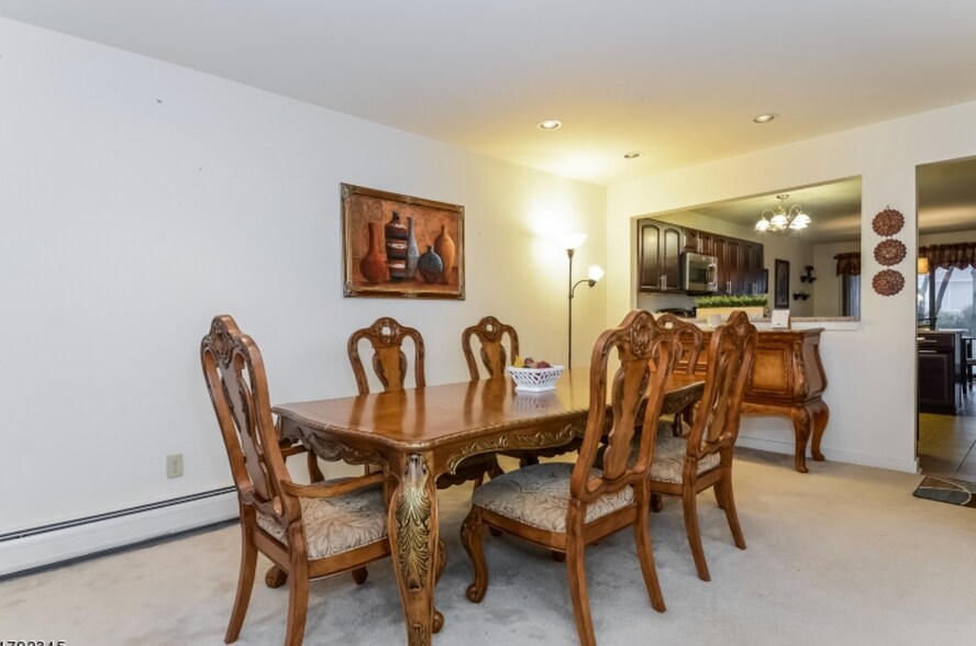 Building Photo - 94 Hagerman Ct