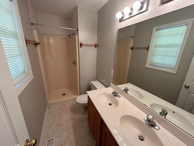 Building Photo - Greensboro Home - Lisa Barker - (734) 231-...