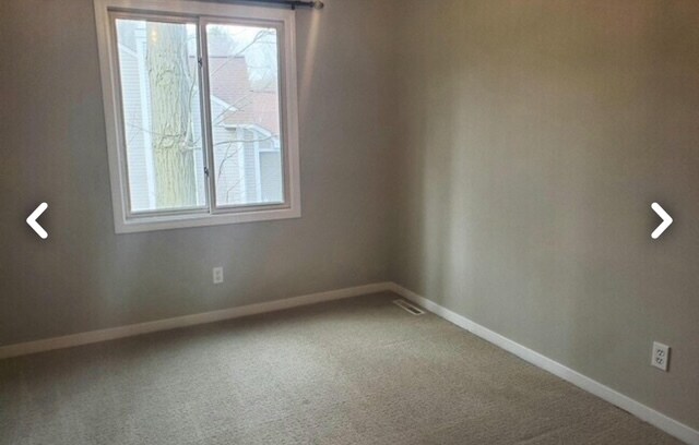 Building Photo - 2036 Breeze Dr