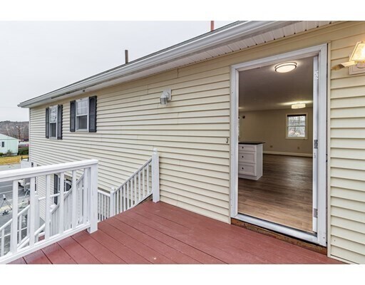 Building Photo - 1640 Bridge St