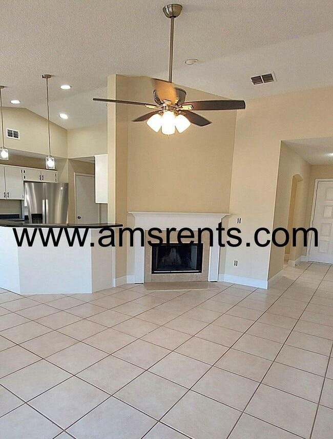 Building Photo - 1080 Hali Ridge Ct