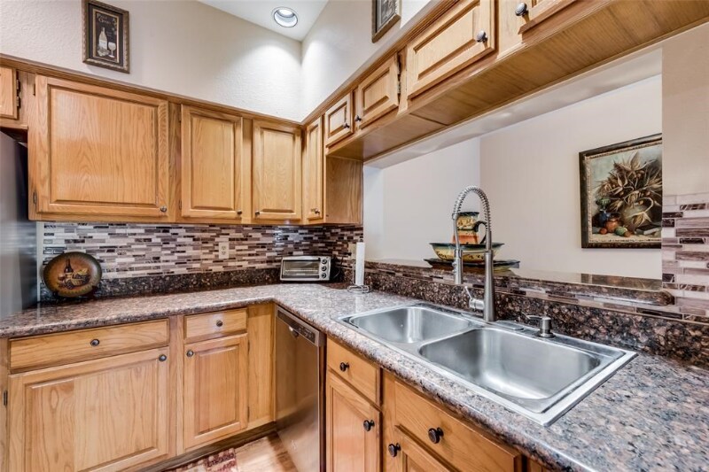 Building Photo - 14400 Montfort Dr