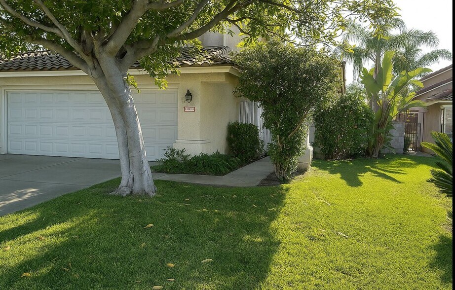 Primary Photo - 3117 San Helena Dr