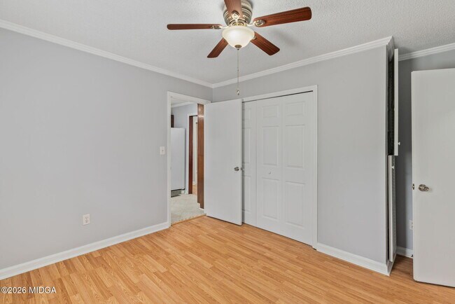 Building Photo - 1496 Wesleyan Dr