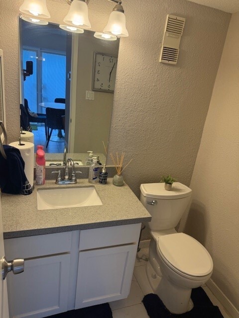 Building Photo - 6111 Beverly Hill St