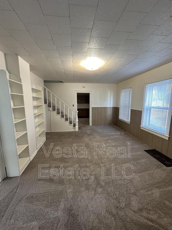 Building Photo - 1407 S Madison St