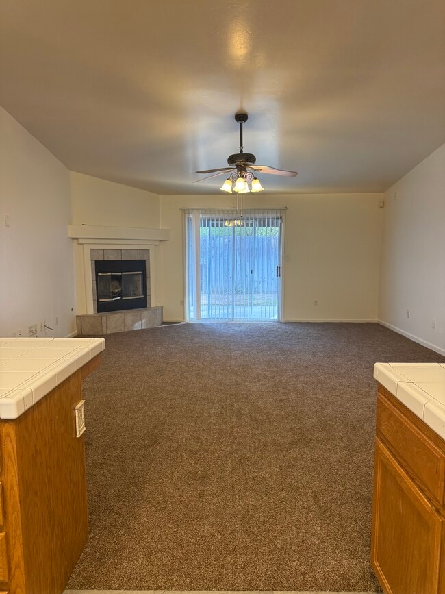 Building Photo - 279 Bighorn Meadow Dr