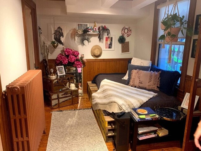 Building Photo - 299 Cumberland St